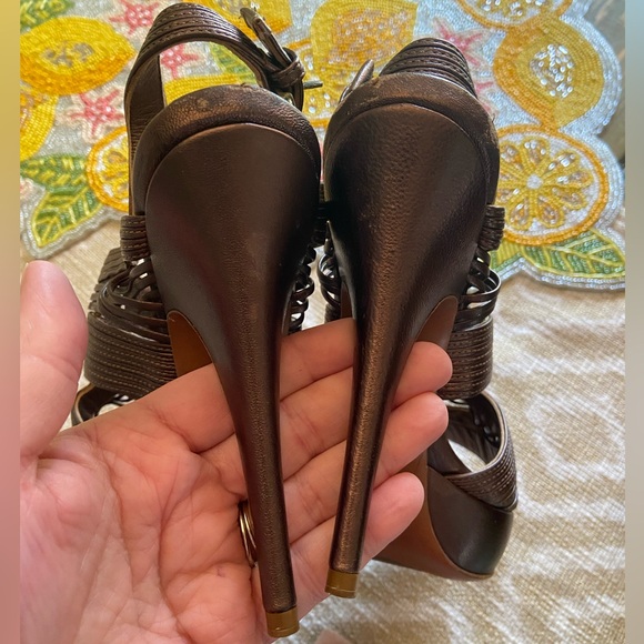 ALAIA Paris Metallic Bronze Leather Slingback Platform Pumps - Picture 7 of 8